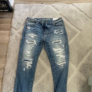 Men's Distressed Blue Jeans